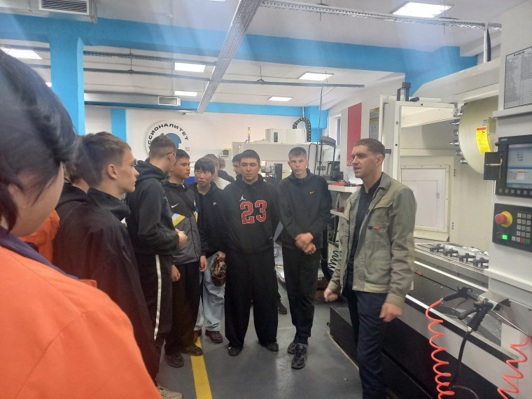 Хотите познакомиться с почётной профессией авиастроителя — тогда вам в Улан-Удэнский авиационной техникум..